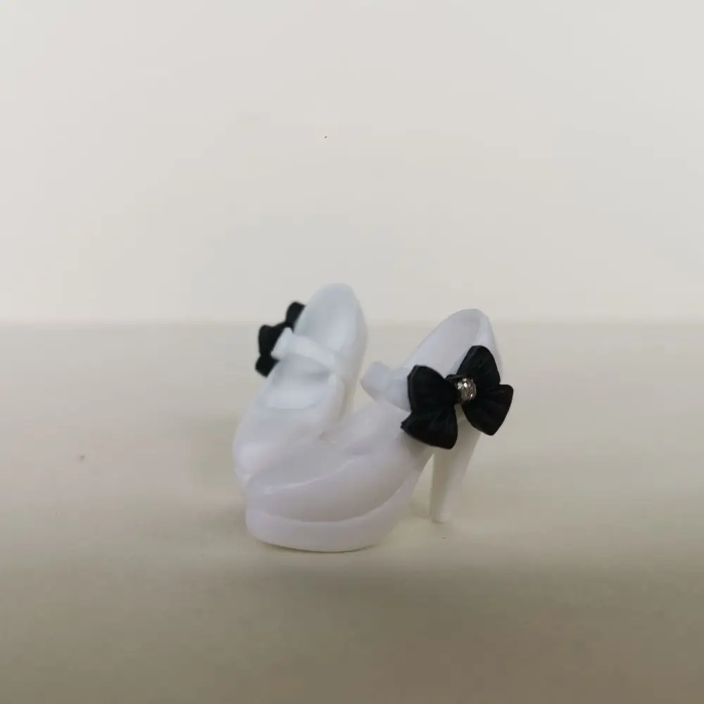 جديد متعدد الألوان أنيقة عالية الكعب لطيف إكسسوارات دمي الأصلي دمية أحذية صندل كاجوال صغير لدمى 1/4 1/6 BJD 30/45 سنتيمتر