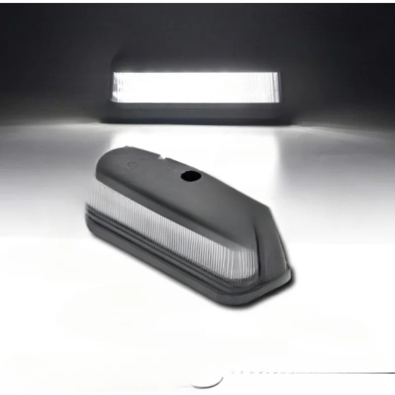 Suitable for Land Rover Defender 90 110 130 License Plate Light LED License Plate Light