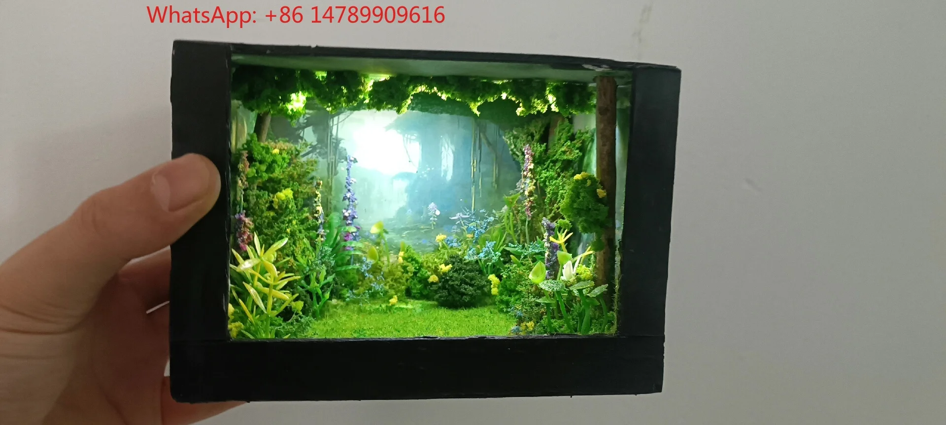 Miniature Forest Scene Model in Box - Micro Landscape Diorama with Central Grass Base for Ornaments, Aesthetic Desktop Decor