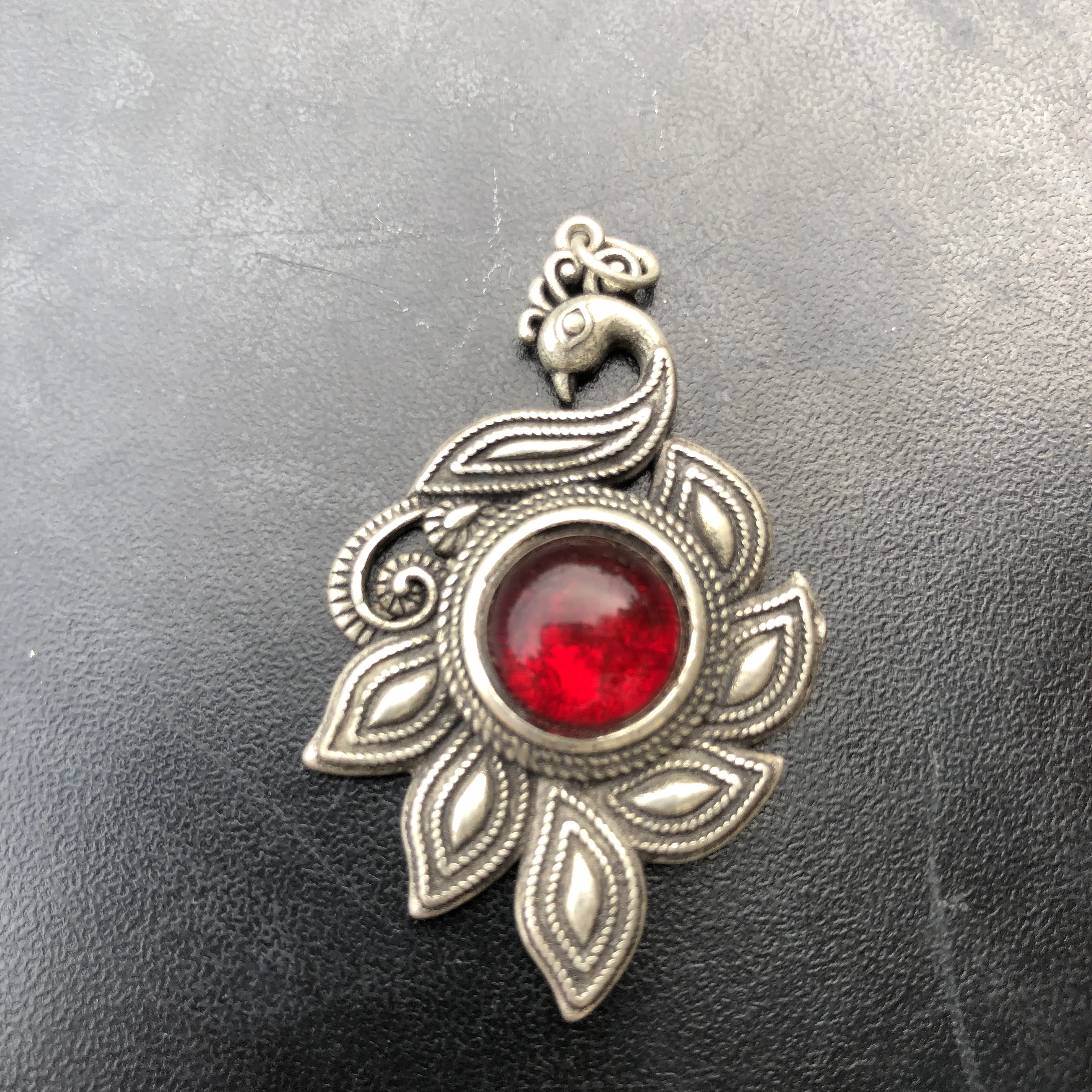 Vintage Peacock Pendant Antique Silver Ethnic Carved Red Resin Stone Bohemian Necklace Charm Jewelry for Women
