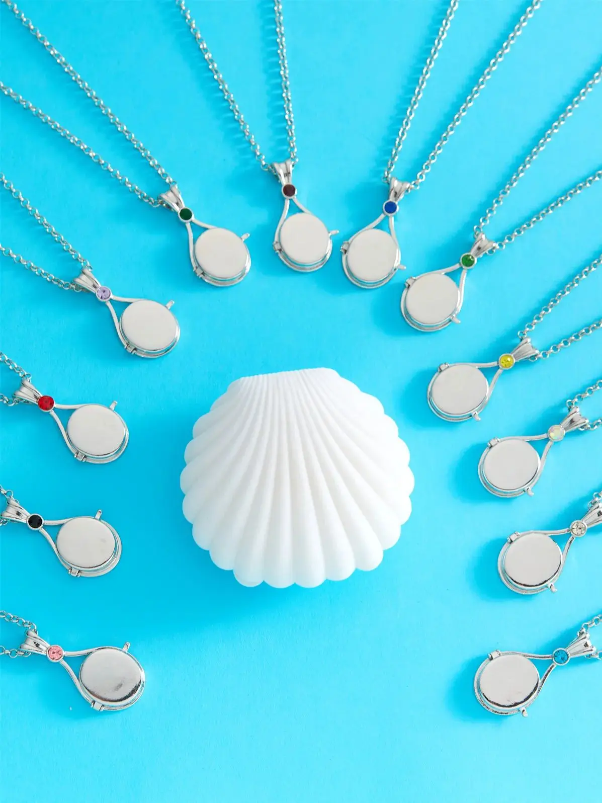 H2o Mermaid Shell Just Add Water Series Fashion Luxurious Inlay 12 Colors Crystal Open Cover Pendant Locket Necklace