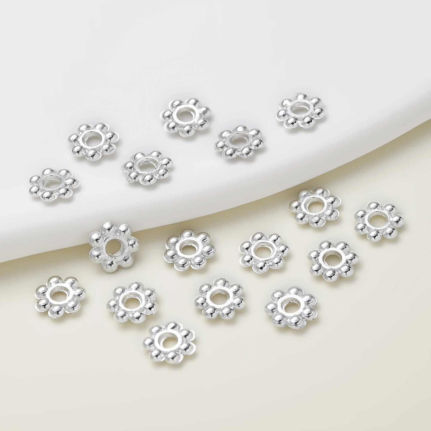 200 Stück 6mm Schneeflocken-Plastikperlen CCB DIY Armband Halskette Blumen-Abstandhalterperlen für Schmuckherstellung Zubehör Großhandel – Detail 5