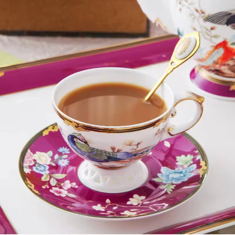 Light Luxury Modern Ceramic Coffee Cup Saucer Spoon Set Small Afternoon Black Tea Cup Couple Floral Pattern Sustainable High-End
