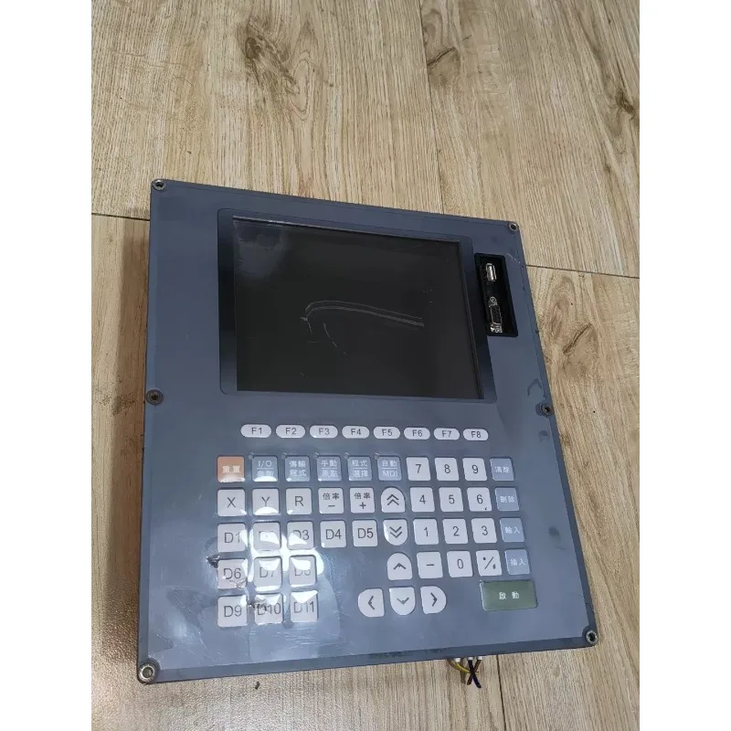 H6D/CPU/V7_4 6-Axis CNC Control System USB SIO Port Disassembled Slight Wear Fully Functional for Industrial Automation