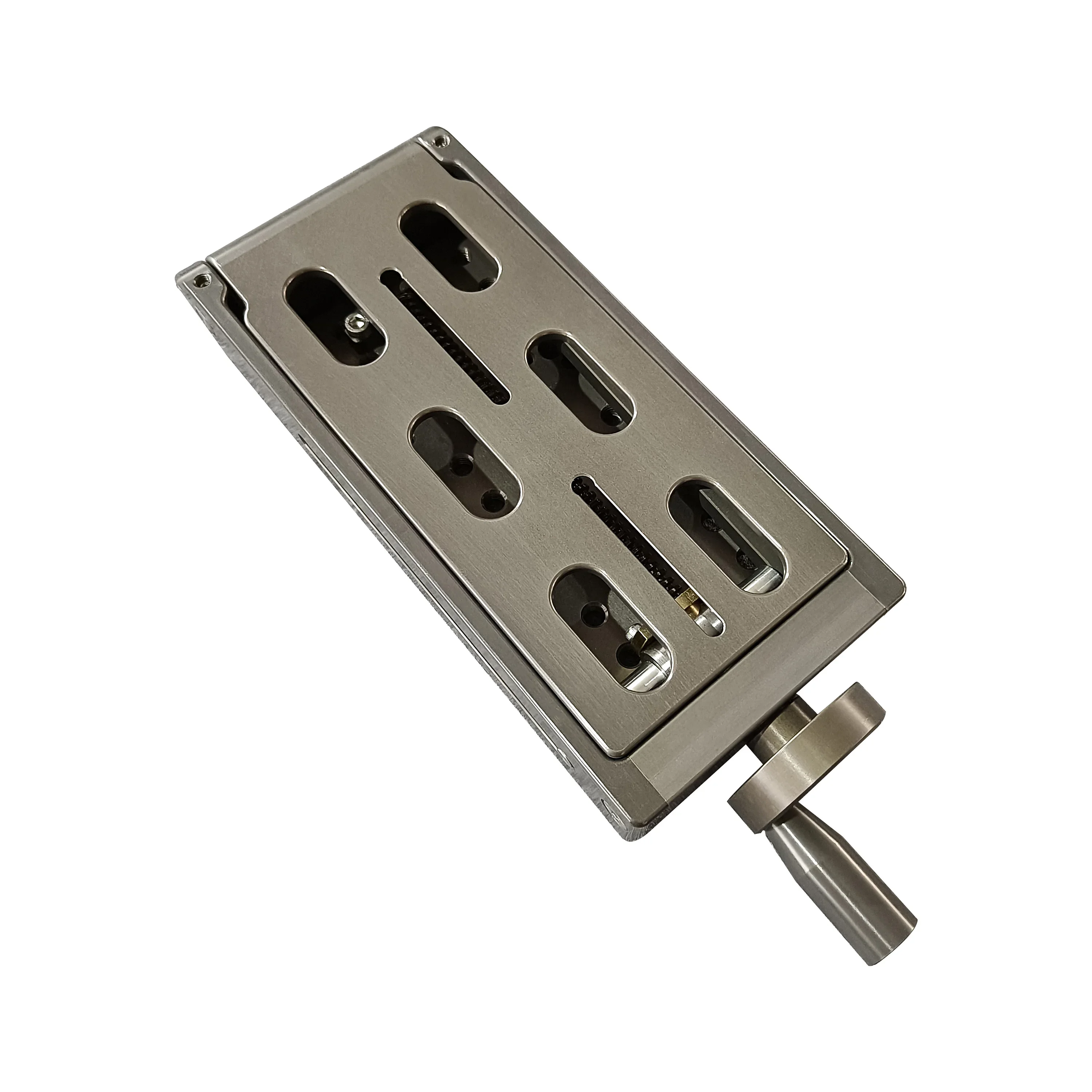 Nsh-Low Rocker Came…