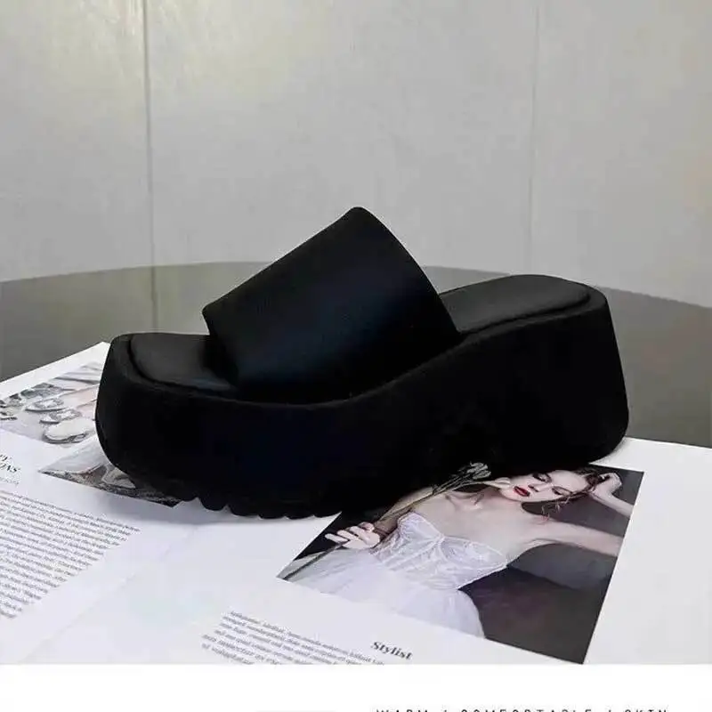 

Fashion Platform Black Sandals Women Square Toe Chic Outdoors Slip On Slippers New Summer Street Goth Slides Beach Shoes