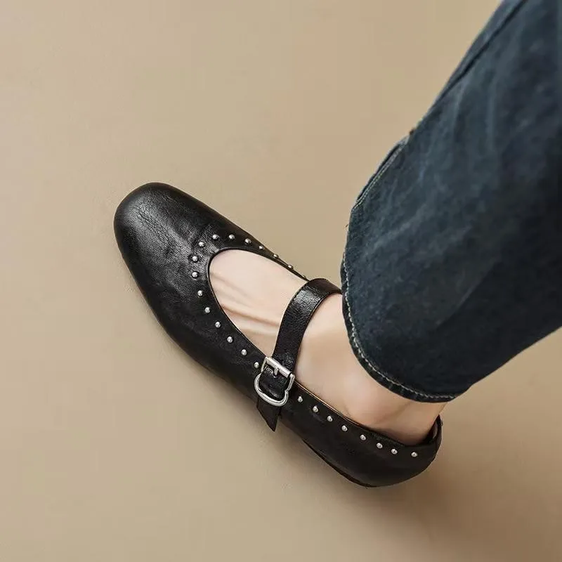 Shoes Woman 2024 Round Toe Oxfords Shallow Mouth All-Match Female Footwear Rivets Studs New Leather Summer Dress Flat Mary