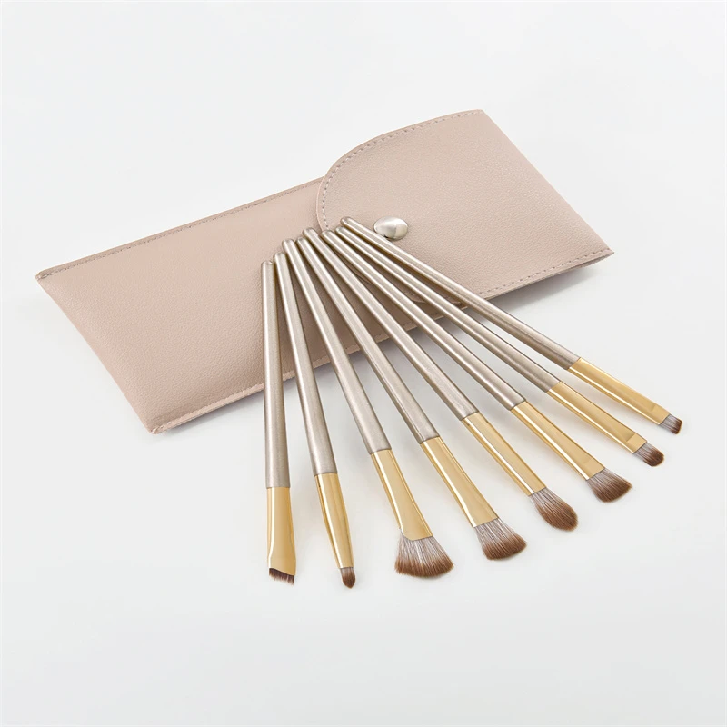 8 pcs/Set High resilience not shedding is more soild Champagne makeup brush set with support custom