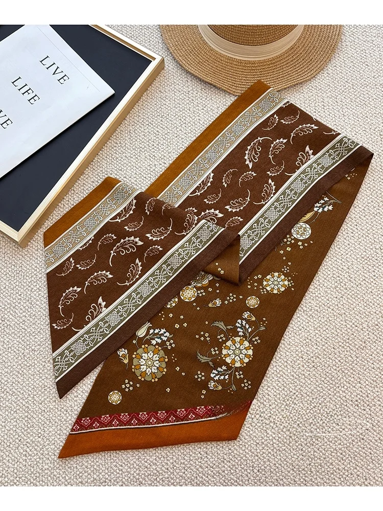 ブルーシルクスカーフ女性の新しいスタイル秋冬小さなロングタッセルウールスカーフ高級感シルクウールショールアクセサリー