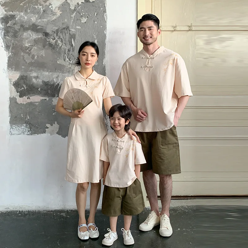 Summer Clothes Family 4 People Father and Son T Shirts Chinese Mother Daughter Dress Mom and Baby Boys Girls Matching Clothing