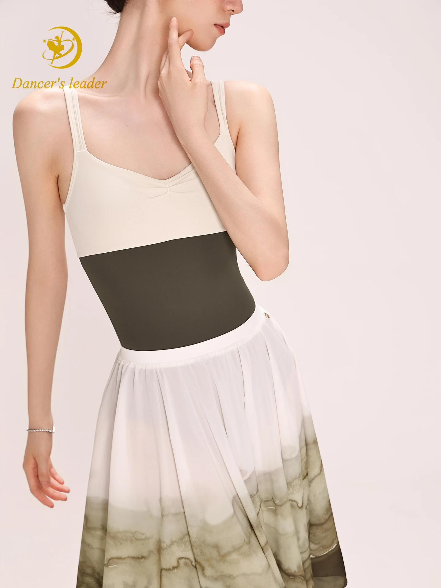 Ballet Jumpsuit With Wide Shoulder Straps And Contrasting Colors For Adult Women, Slimming Down Dance And Yoga Practice Outfit