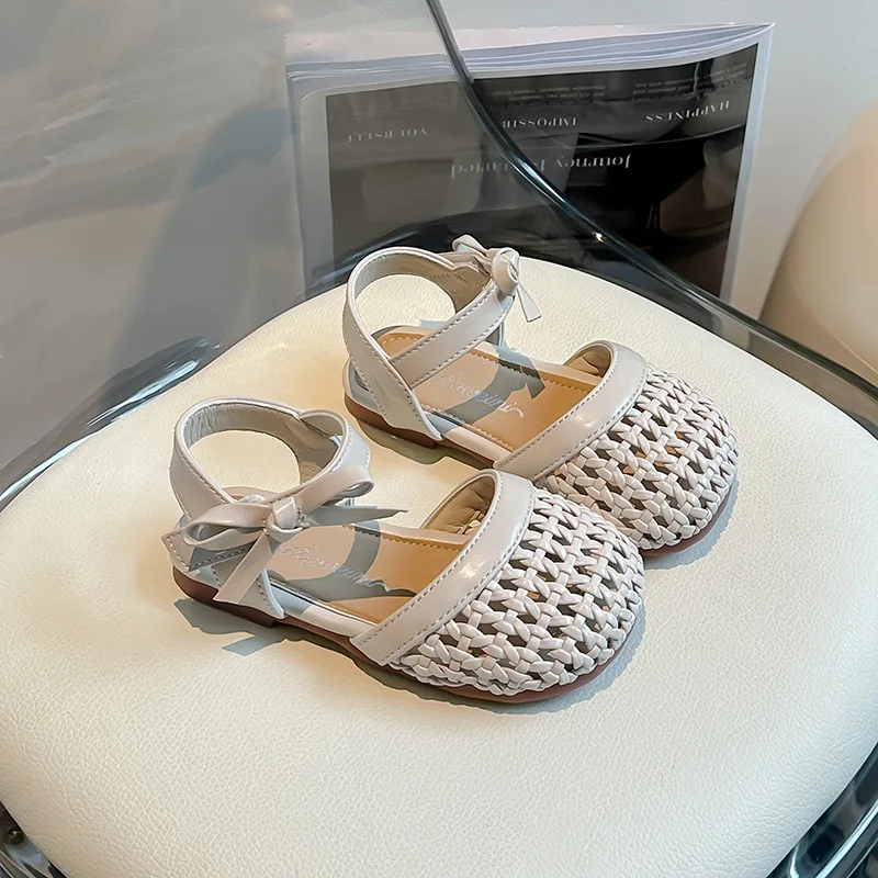 Sandały dziewczęce słodka kokardka nowe rzymskie sandały księżniczki Retro plecione letnie buty dziecięce buty plażowe w stylu Boho