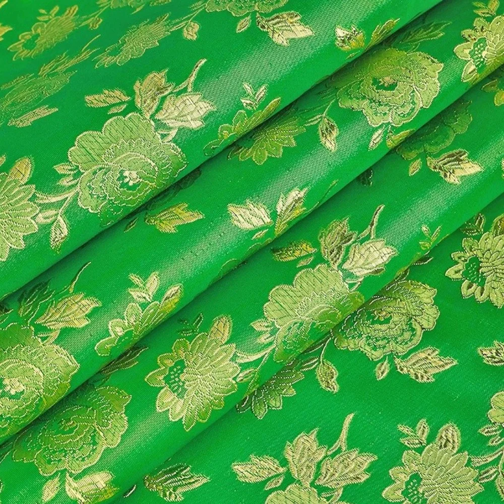 colorful gold, five-color roses, brocade, jacquard, gold and silver silk jacquard，Suitable for home fabrics, tissue boxes, hangi