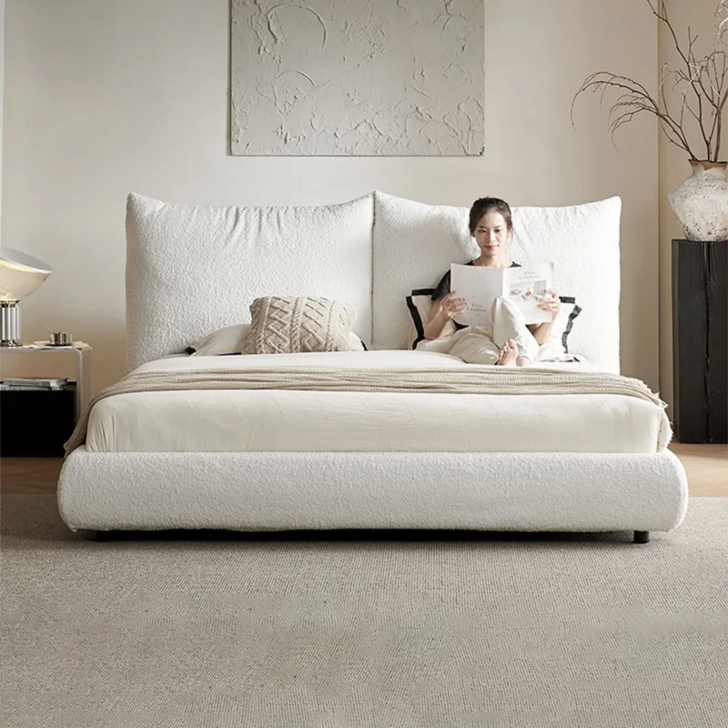 Petal  Modern simple fabric bed 1.8 meters Master bedroom double Fabric