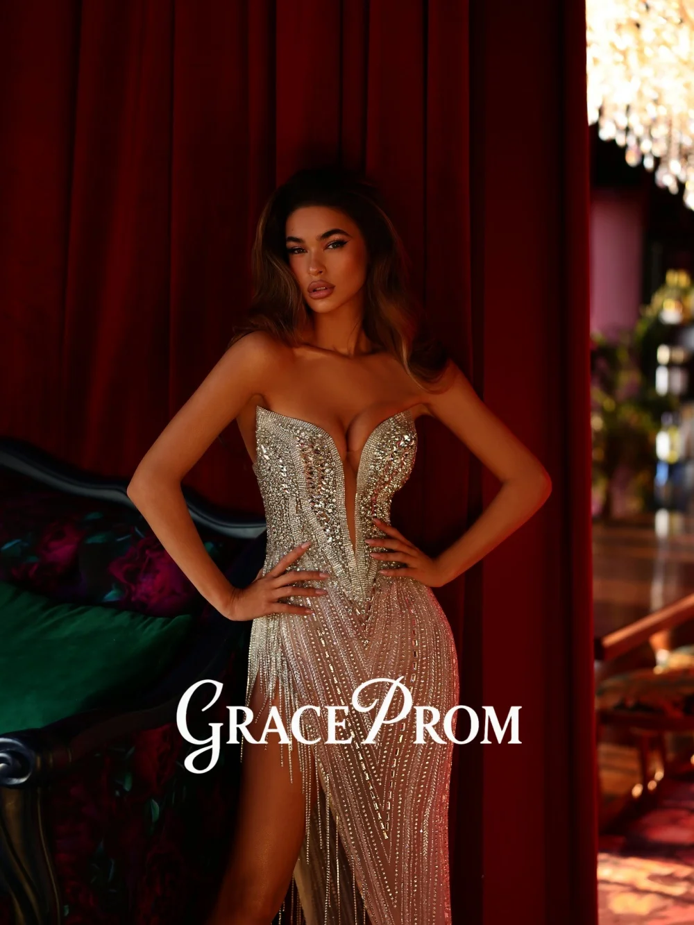 

GraceProm Luxurious Strapless Evening Dress 2026 Sparkling Beaded Carpet Gown Glamorous A-line Floor-Length Party Gown