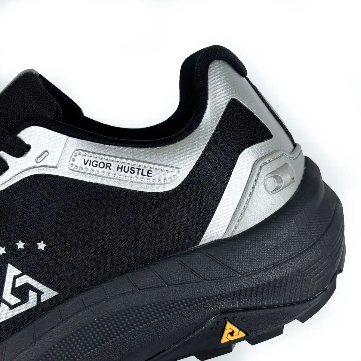 

2025 New Breathable Cushioned Neutral Marathon Running Shoes Outdoor Running Shoes Sprint Running Shoes Track Running Shoes