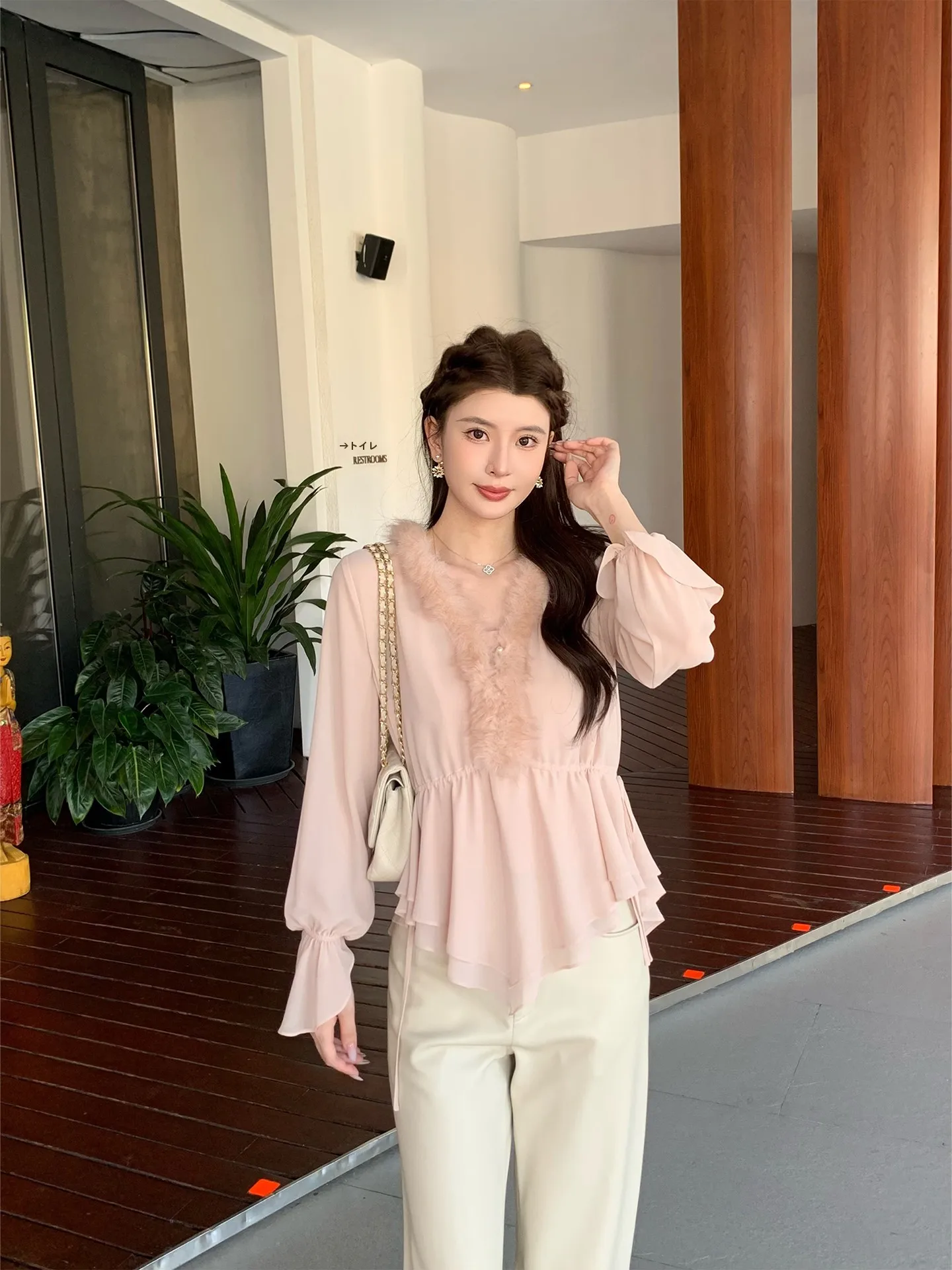 

KUN Women's Slimming Shirt Pink Tulle Spring Style Casual Loose Fit Long Sleeve V-Neck Polyester Fiber Blouse New Arrival