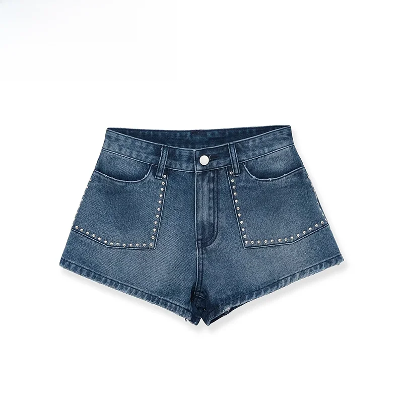 

Fashionable Versatile Rivet Decorated Denim Shorts for Women Straight Leg Micro Stretch Natural Waist Polyester Spring 2026