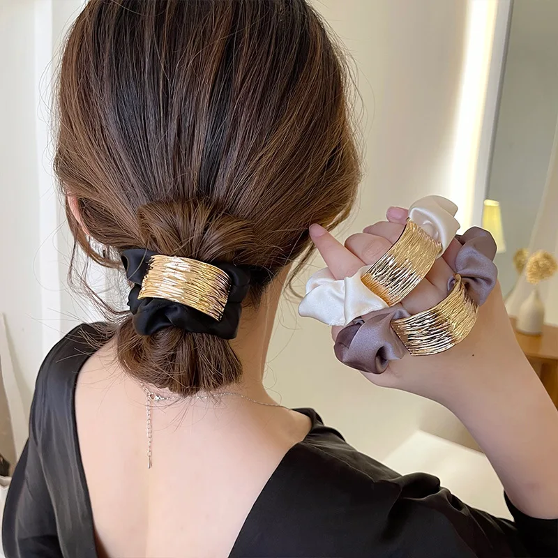 Korean Fashion Metal Buckle Hair Rope Women Satin Hair Scrunchies Elastic Hair Rubber Band Solid Color Ponytail Hair Accessories