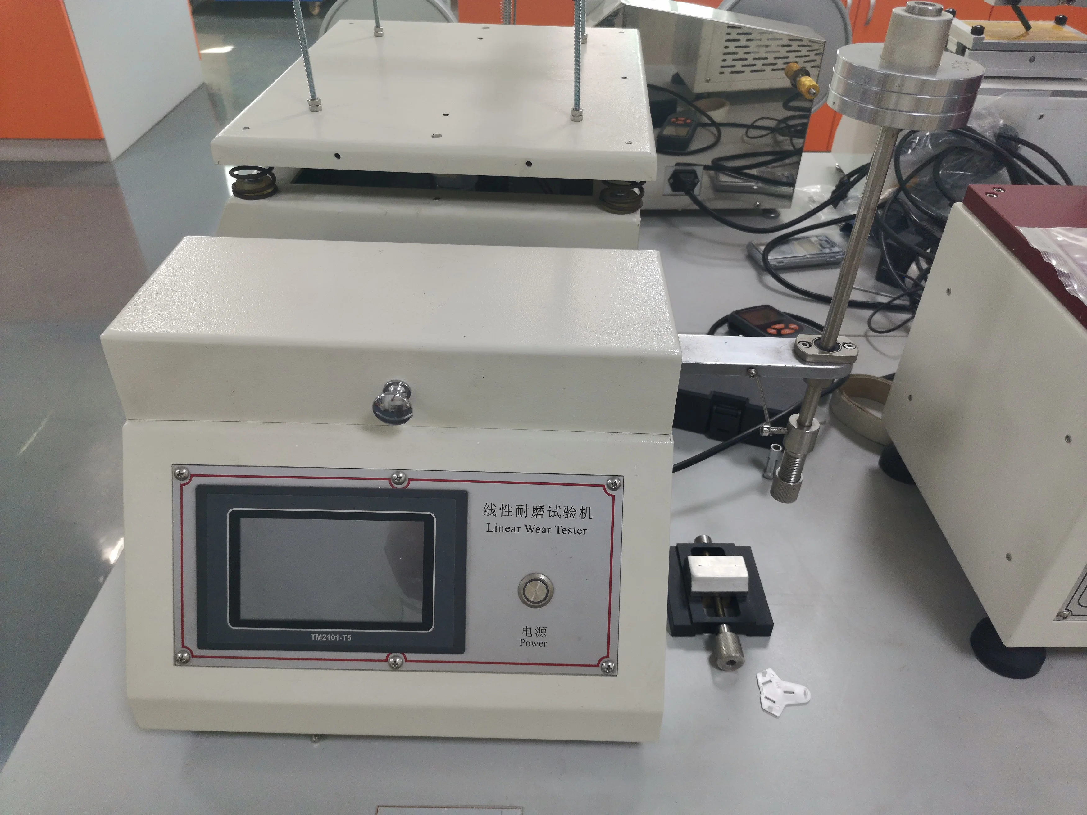 ASTM D3884 Linear Wear Resistance Abrader Scratch 5750 Taber Linear Abraser Tester