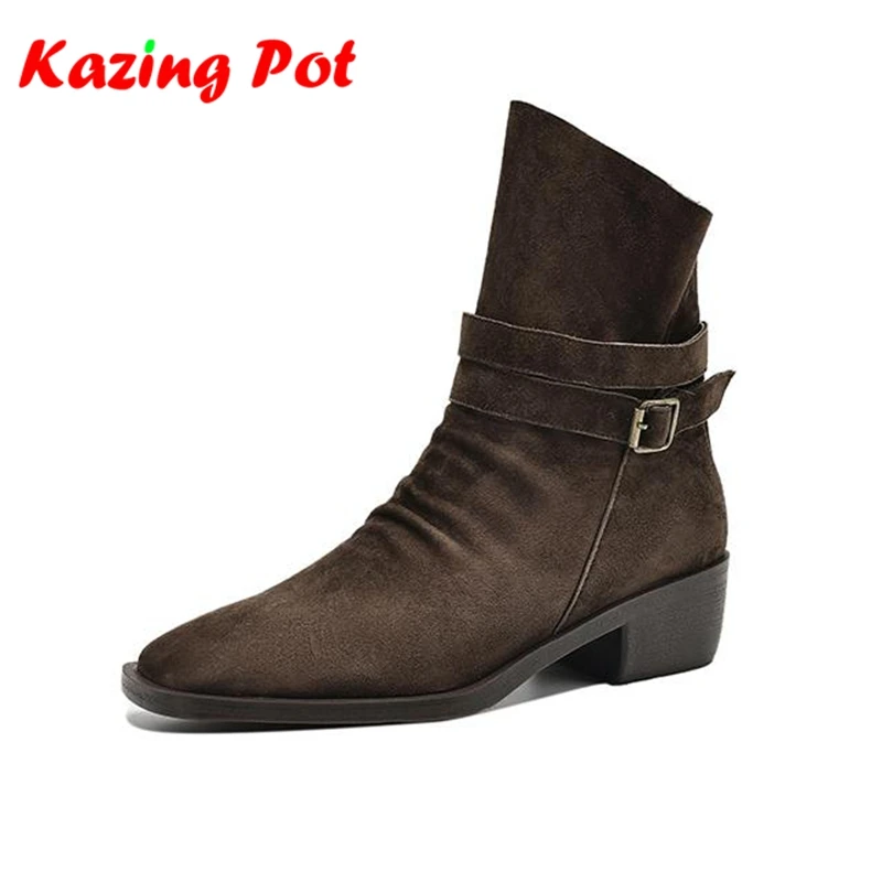 

Krazing Pot Sheep Suede Med Heels Modern Western Boots Pleated Decoration Metal Buckle Winter Autumn Vintage Women Ankle Boots