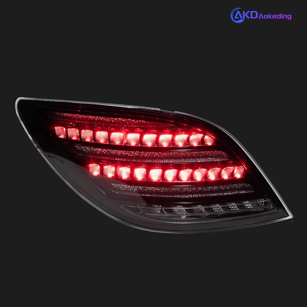 AKD Tail Lamp for W251 R Class LED Tail Light 2010-2017 R300 R350 R400 R500 Rear Fog Brake Turn Signal Automotive Accessories