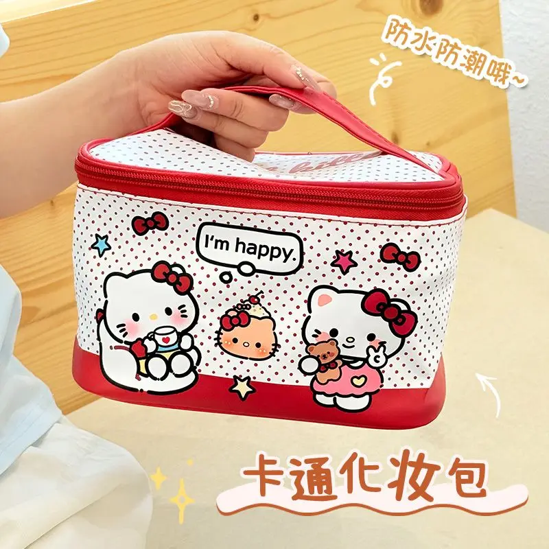 Tas Rias Perjalanan Portabel Crayon Shin-Chan dengan Nilai Kecantikan Tinggi Kapasitas Besar Tahan Air Tas Cuci Portabel Lucu dan Mudah Dibawa