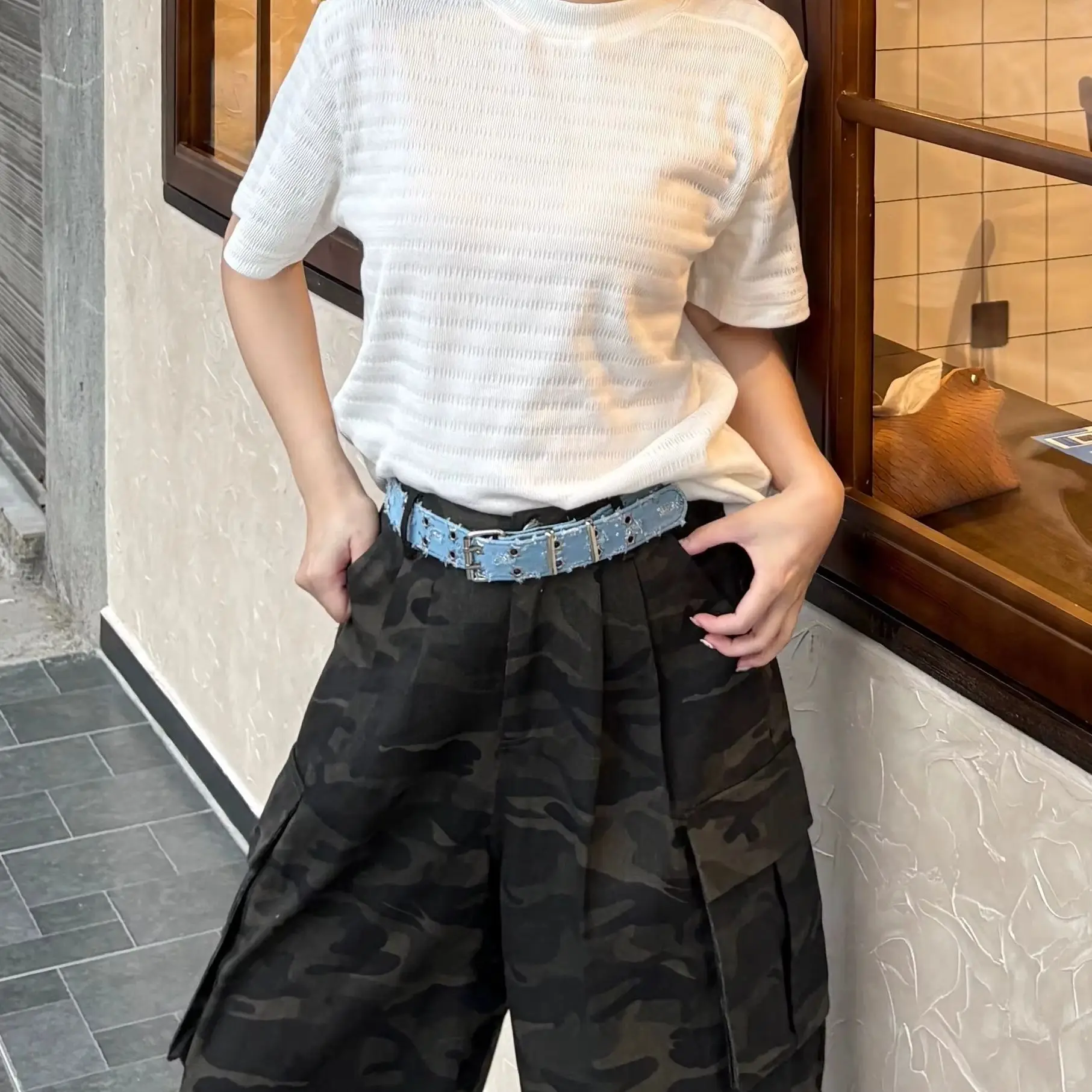 Women's Sparkly Sequin Fashion Belt Shimmer Waist Belt with Metal Buckle for Jeans Dresses Skirts Daily Outfits