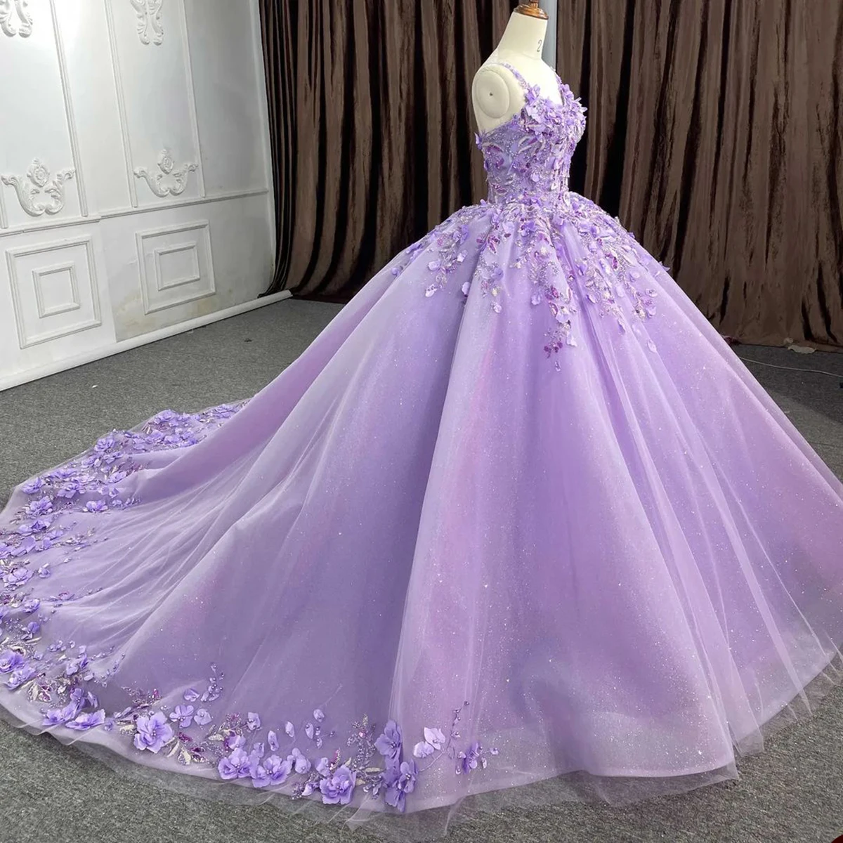 Customized Elegant Shine Crystal A-Line Wedding Dress New 3D-Flower Sleeveless Bridal Gowns Brush Train Robe Vestido De Noiva