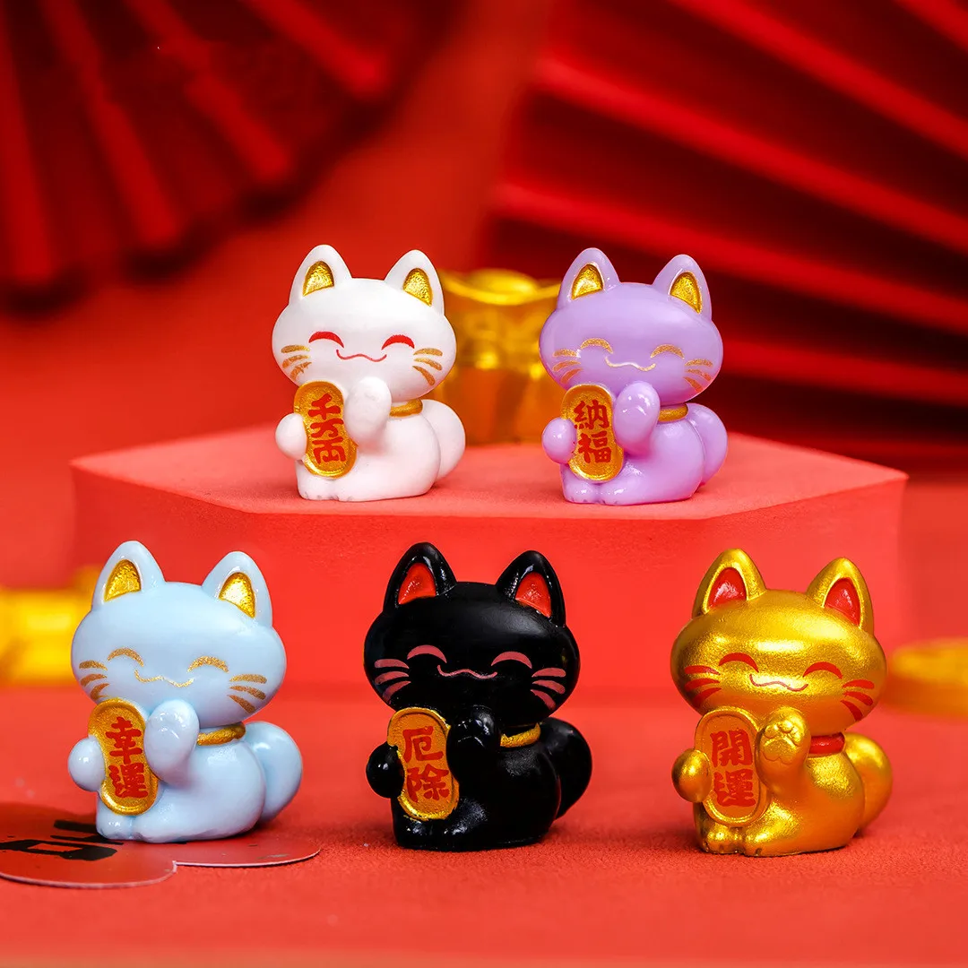 Figurines Miniatures Cute Lucky Cats Micro Landscape Ornaments For Home Decorations Decor For Room Desktop Accessories Gifs