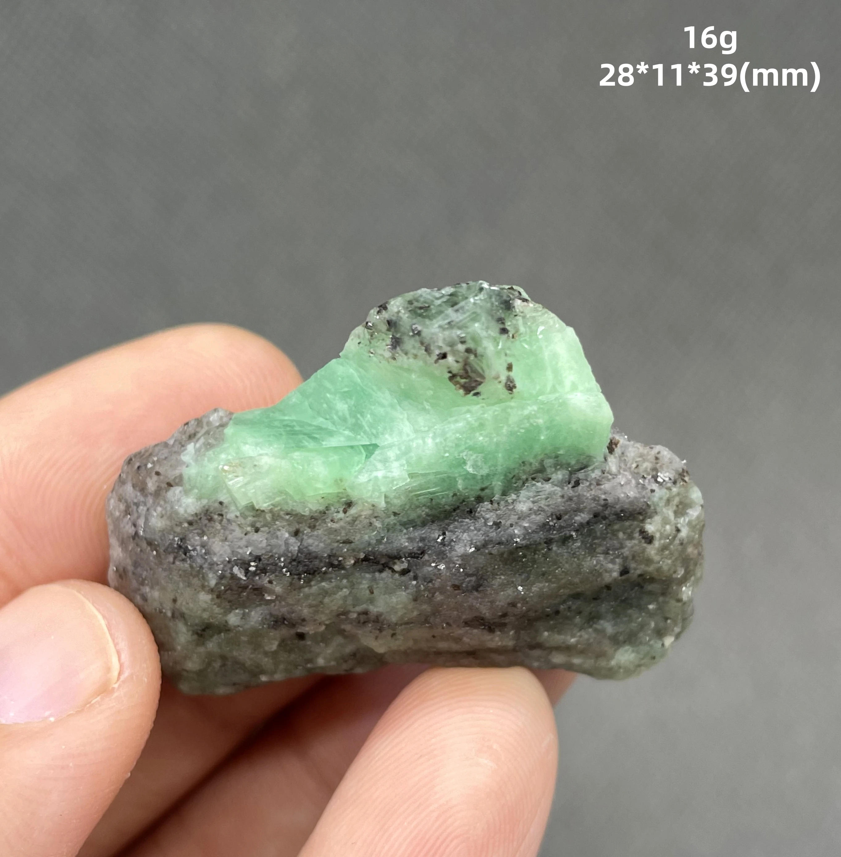 Kuarsa spesimen kristal mineral zamrud alami penyembuhan dari Tiongkok (batu kristal dan batu kristal kuarsa)