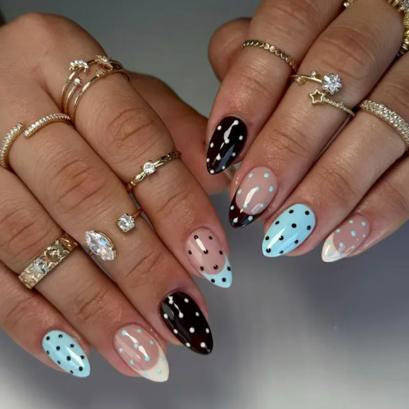Arte de uñas con bloques de color y lunares franceses, uñas postizas cortas de almendra de moda veraniega, desmontables y terminadas 4