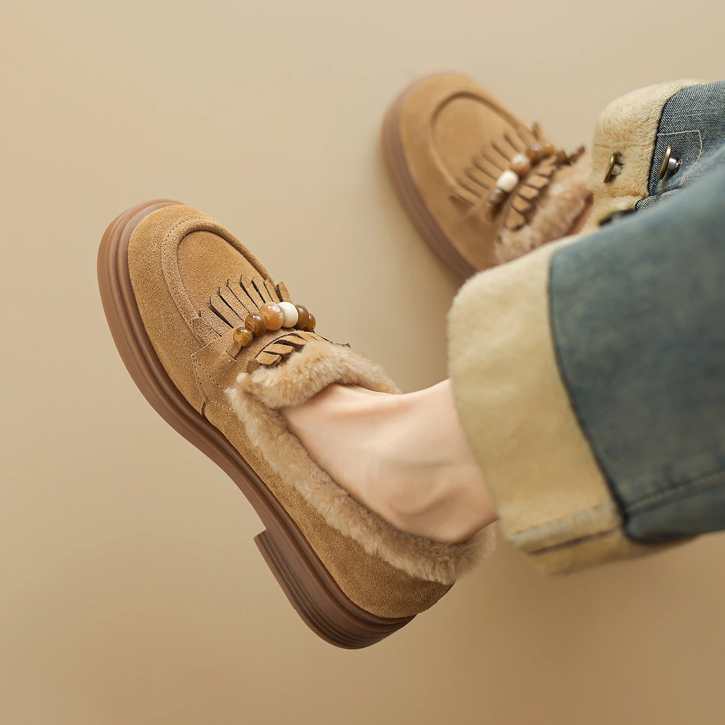 

2025 New Size 34-42 New Cow Suede Leather Women Loafers Slip on Wool Warm Winter Shoes Fashion Flats Women Casual Shoes Pumps