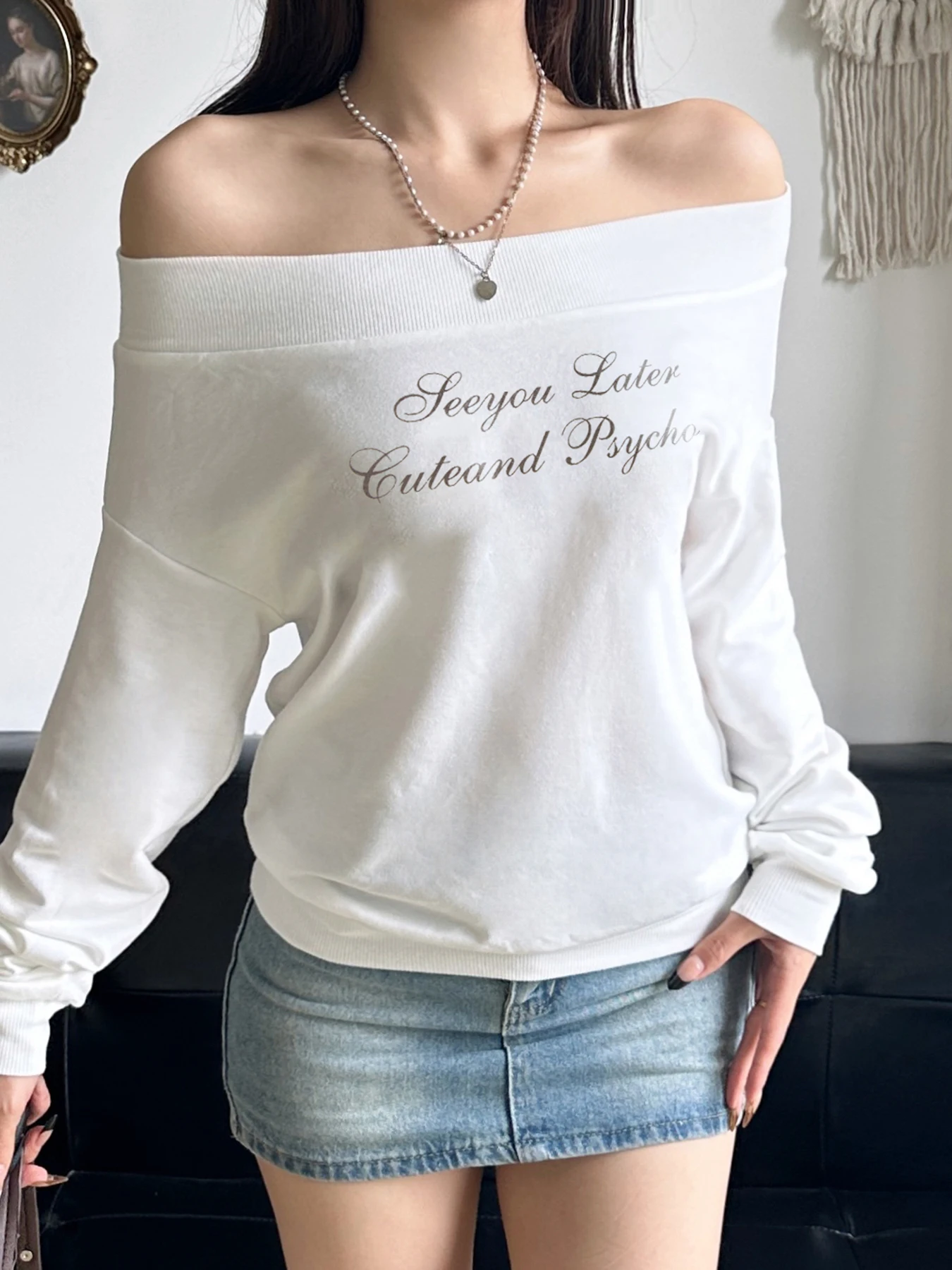 Weekeep Casual Off-shoulder Hoodies White Long Sleeve Slash Neck Sweatshirt Y2k Letter Print Loose Women Clothing Autumn Ladies