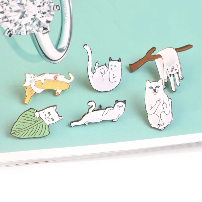 Enamel Pin Branch Leaf Banana Cat Animals Brooch Women Men Lapel Pins Denim Jeans Badge Cartoon Jewelry Gifts Funny White Cats