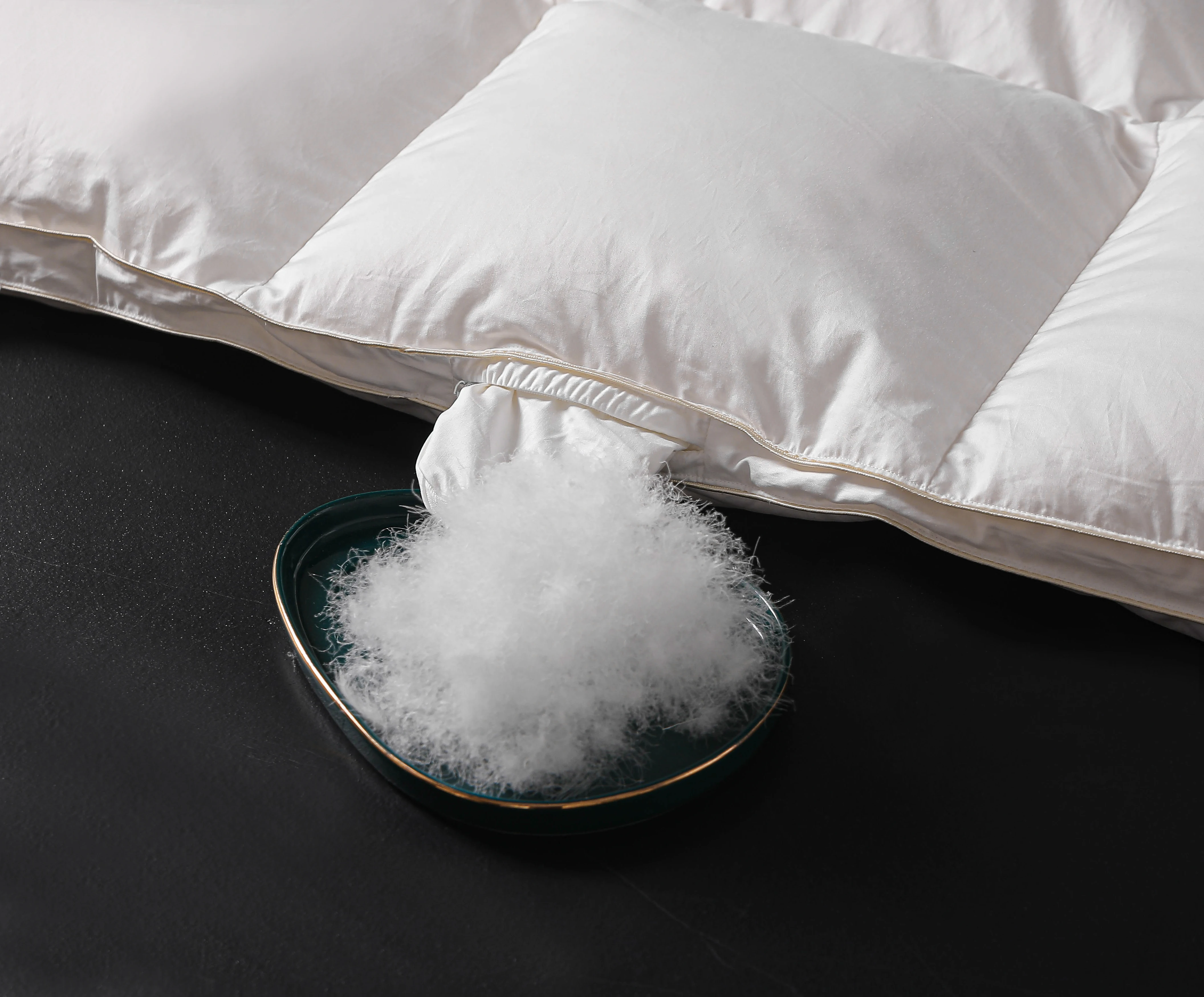 Thick warm Comforter Quilts Duvets For winter bed duvet 2 people double Filled in high-end Pure 95% 5A Grade White Goose down