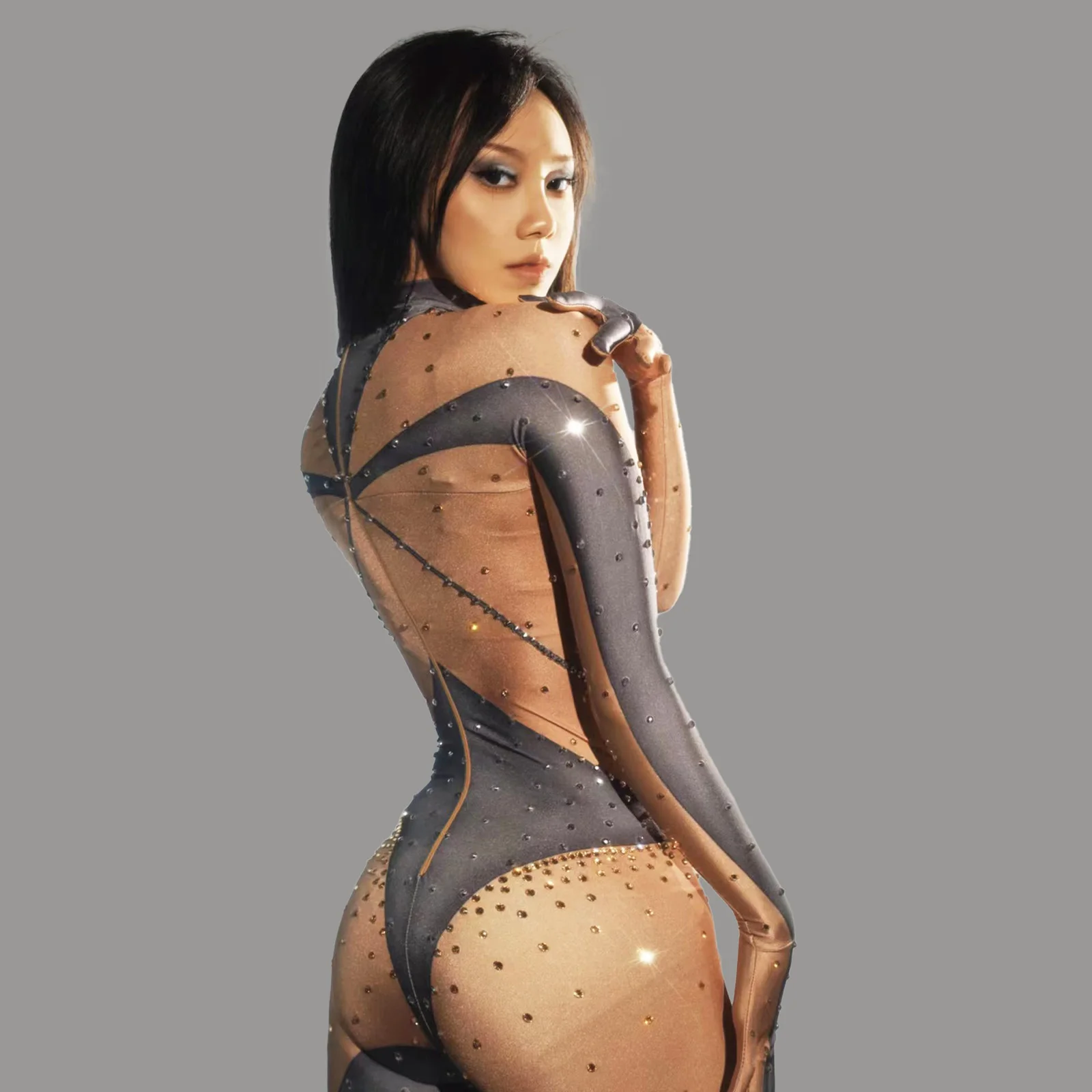 مثير تمتد الرقص حزب المغني المرحلة ارتداء عيد ميلاد سحب الملكة ازياء بريق الراين بذلة