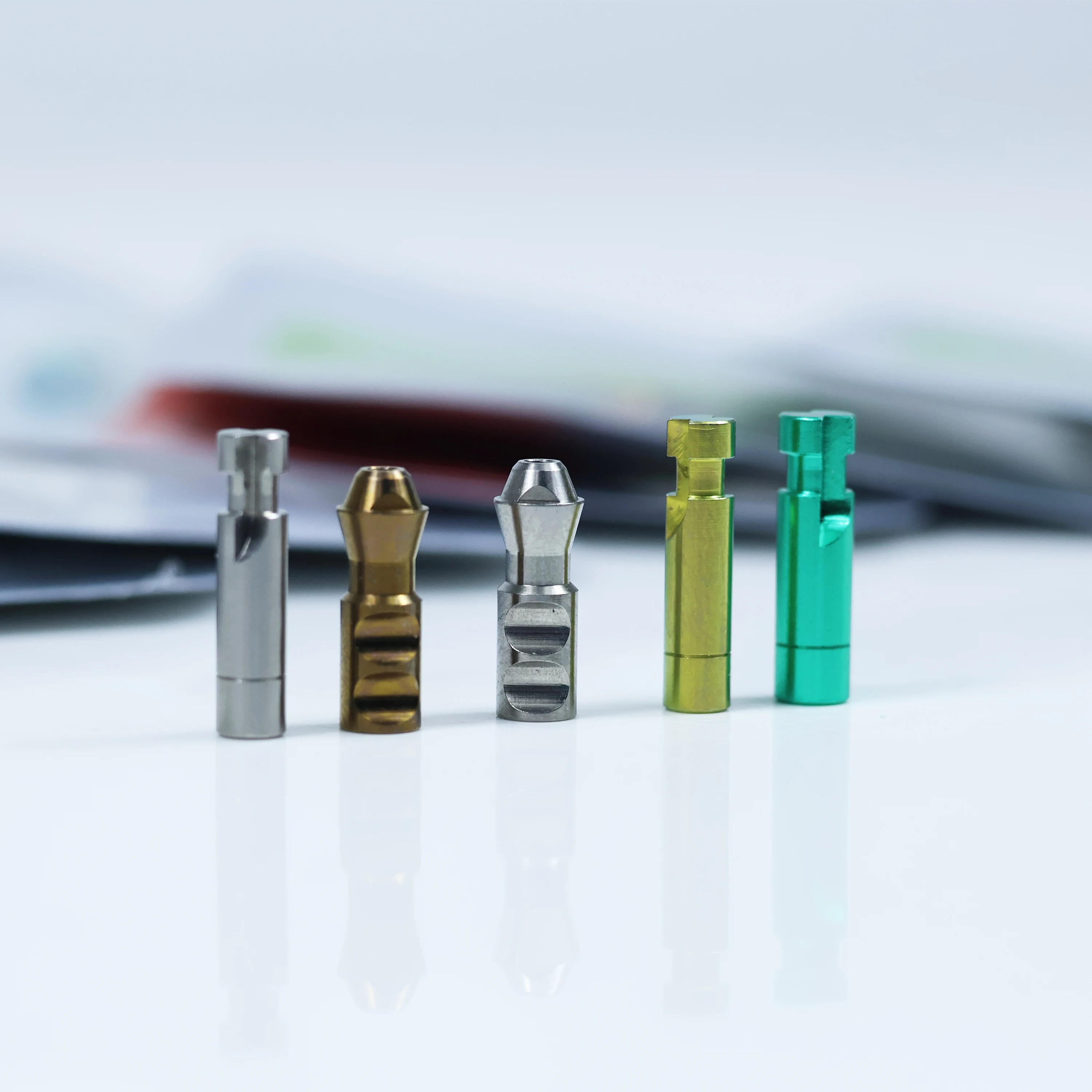 ITI Straumann Dentium Osstem ملحقات زراعة الأسنان مفك مسامير مفتوحة مغلقة صينية التناظرية RC NC كاب