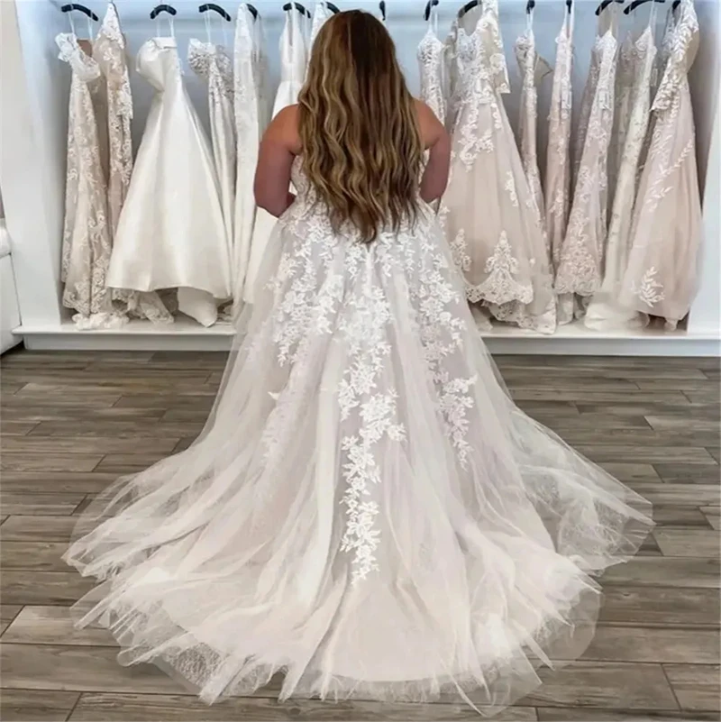 Plus Size Wedding Dress Lace Appliques A-Line Lace-Up Corset Bridal Gown Sweetheart Sleeveless Long Vestido de Novia