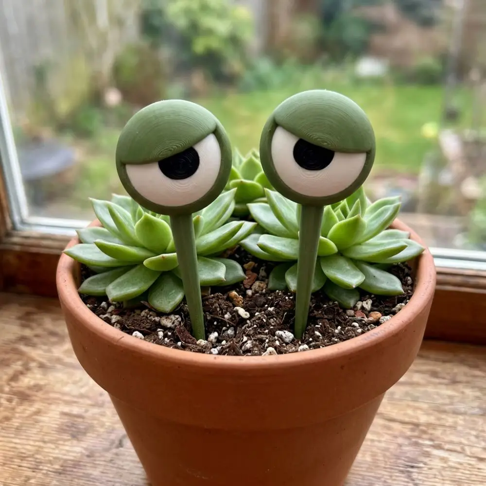 2Pcs 3D Printed Fun Grumpy Eye Plant Stakes Whimsical Weird-Looking Grumpy Face Pot Ornament Plastic Quirky