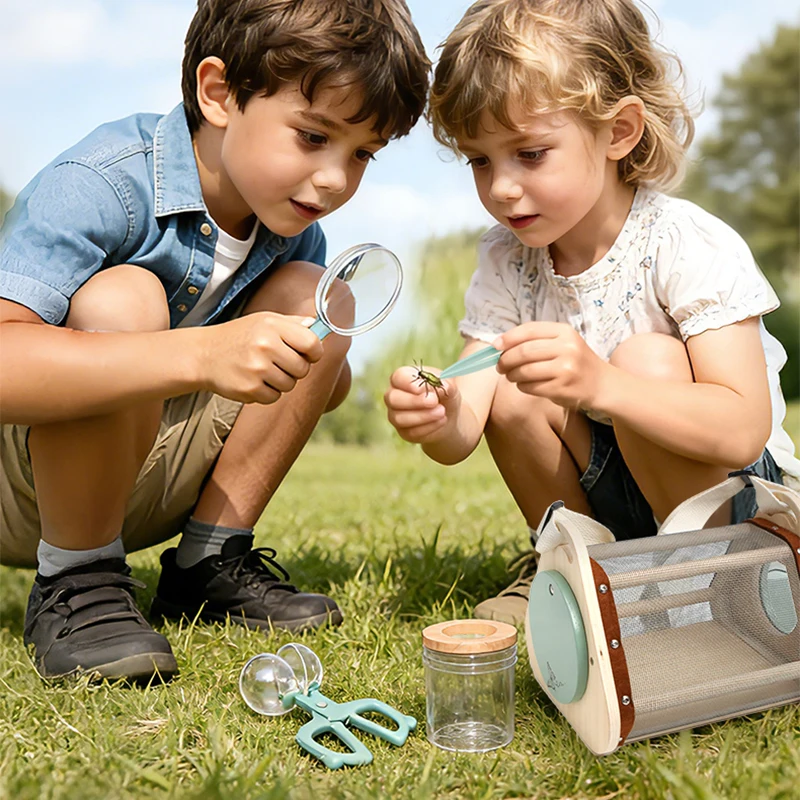 Bug Hunt Kit for Kids, Insect Catching Set with Butterfly Net, Bug Viewer Box, Magnifier and Educational Cards, Outdoor Science