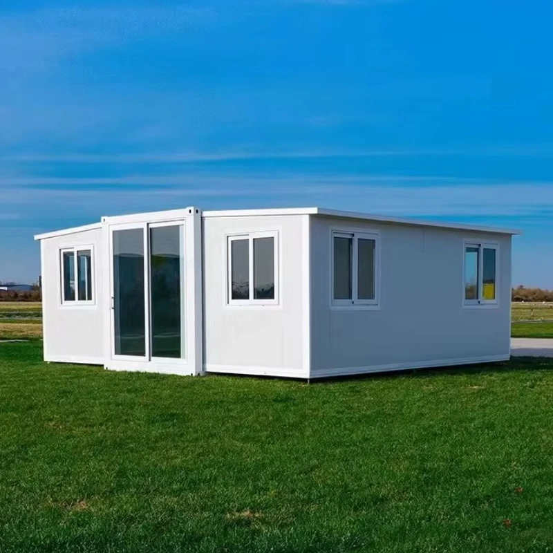 Luxury 3-Bedroom Modular Portable Container House Luxury Container Restaurant Home Office Home Bar Bathroom Living Room Toilet