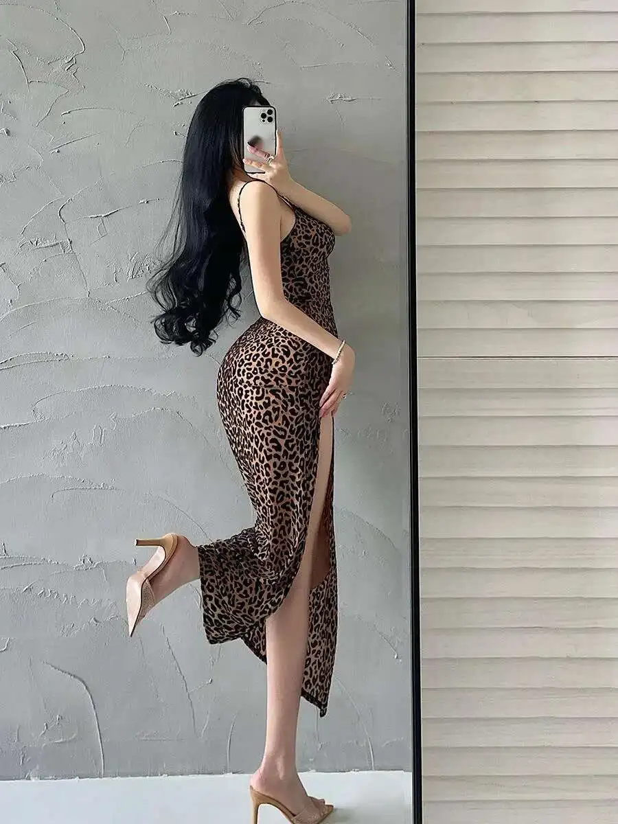 섹시한 레오파드 프린트 슬림 롱 드레스 여성 민소매 랩 힙 하이 슬릿 스트랩 여름 비치 드레스 우아한 U7KB