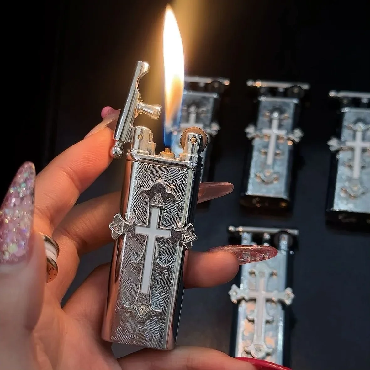 New Handmade Retro Cross Shaped Lighter Metal Grinding Wheel Open Flame Portable Lighter High-end Smoking Gift