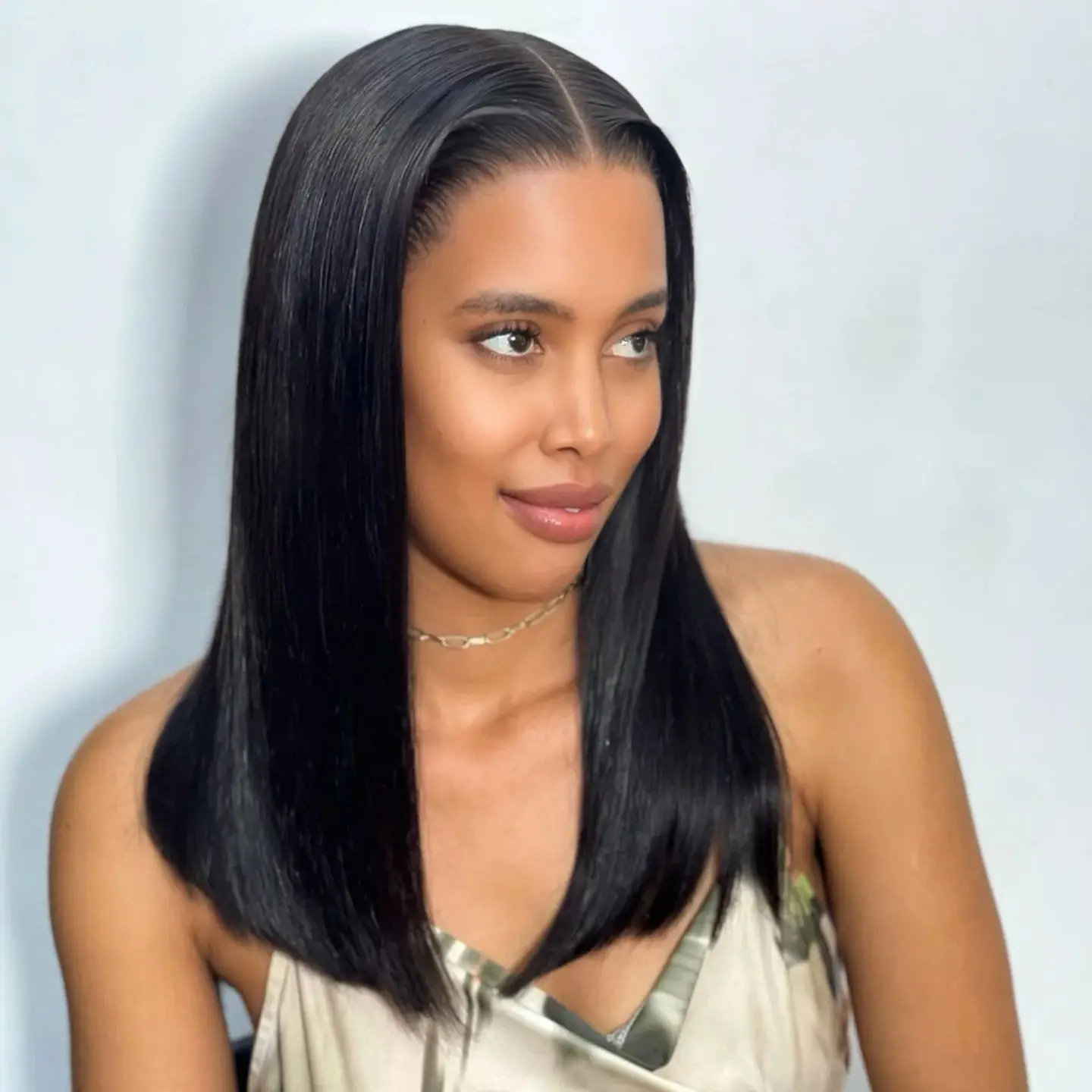 

Натуральный черный прямой парик-боб с прозрачной кружевной основой 13x4, дешевый парик из натуральных волос