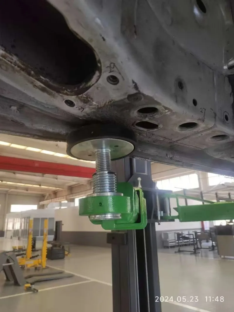 Uniliner UL-PQ4.0A Hydraulic Two Post Car Lift 9930lbs/4000kg Capacity Chassis Repair Garage Clear Floor 10-Year Lifetime Lift