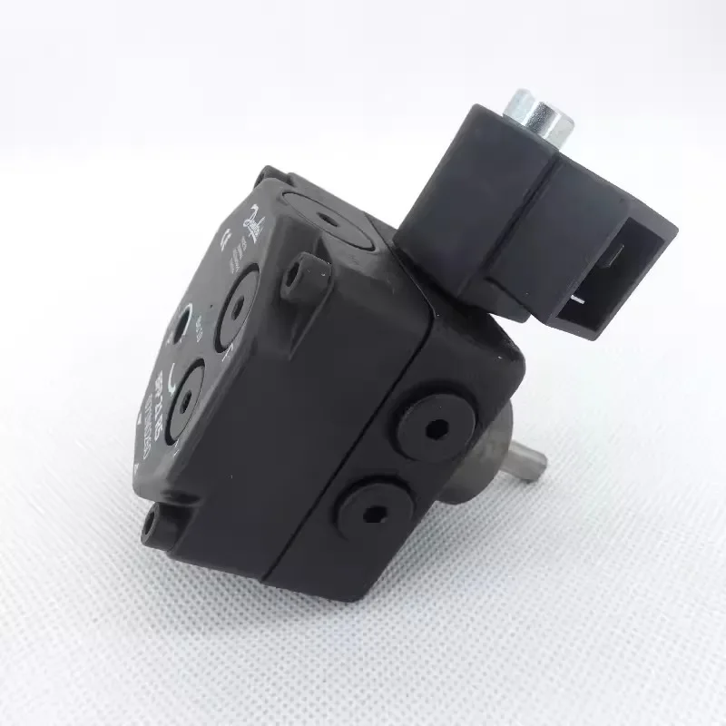 

Danfoss oil pump BFP21R3 BFP21L3 BFP21R5 BFP21L5 burner diesel pump