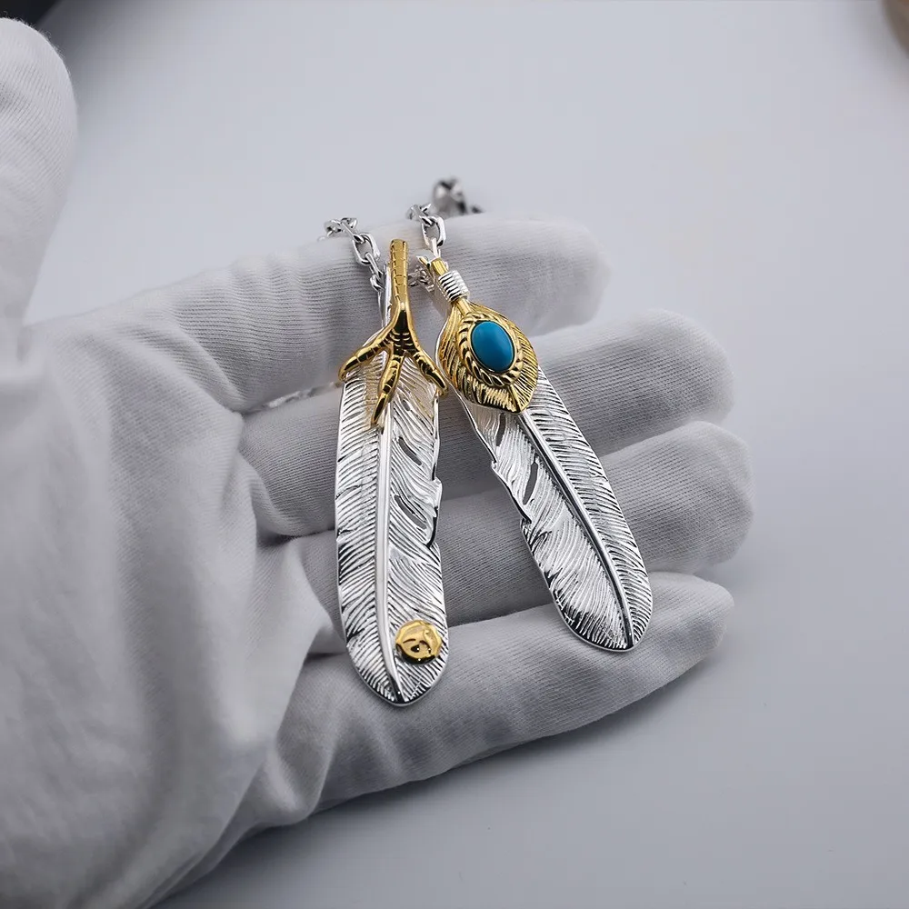 

Takahashi Goro's Goro Gold-Plated Eagle Claw Necklace with Turquoise Feather Inlay Japanese-Style Men's Versatile Sweater Chain