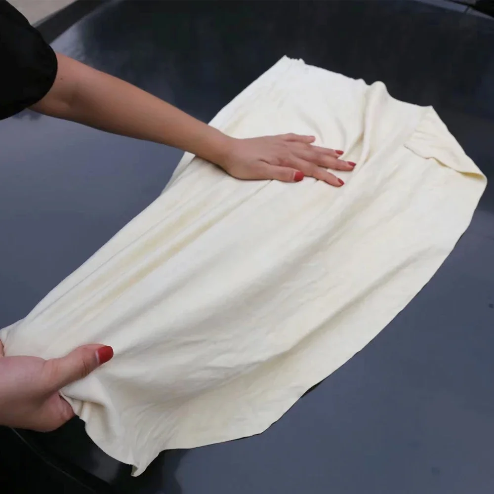 Car wash supplies: suede towels, deer skin towels, absorbent, quick drying, thickened natural deer skin car wipes, cloths