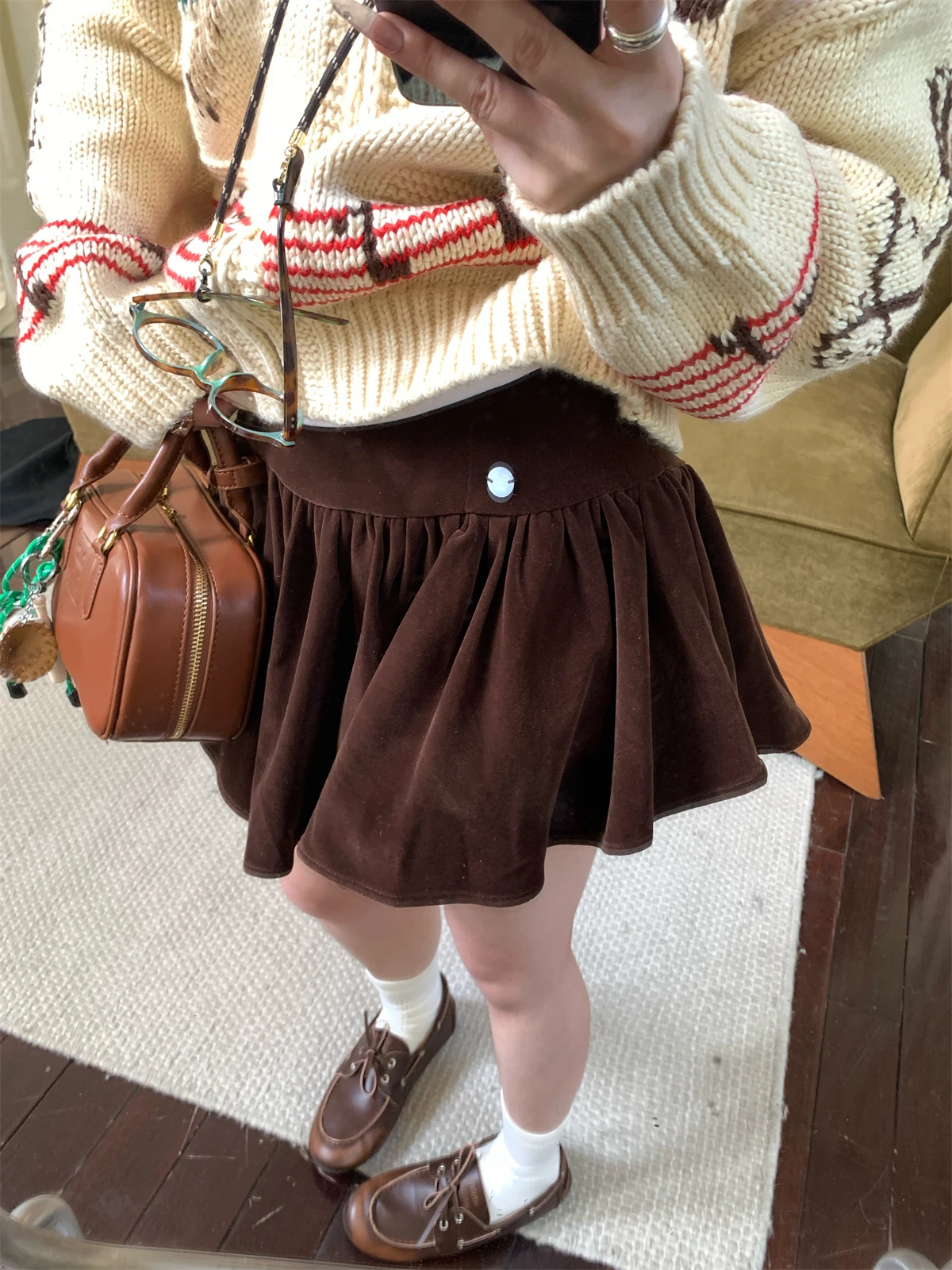 

Velvet Pleated Skirt High Waist ort Autumn Winter Women's Korean Sle A-Line Skirt with Inner Regular Thin